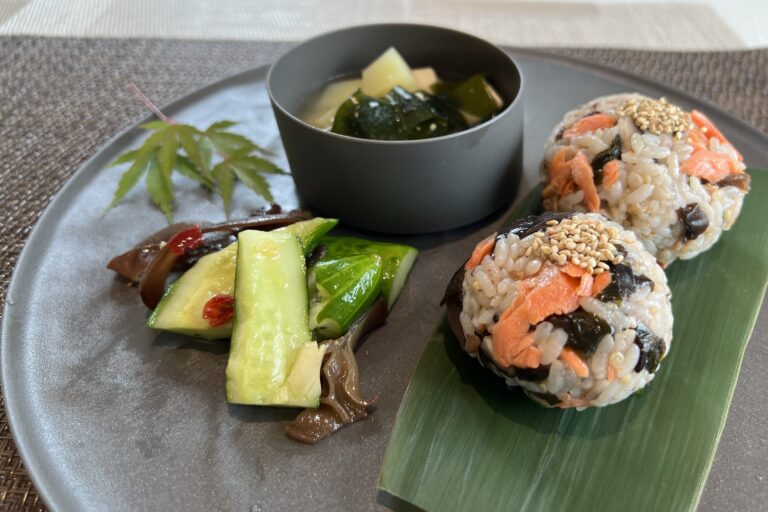 神セブン炊き込みボール(2人分)